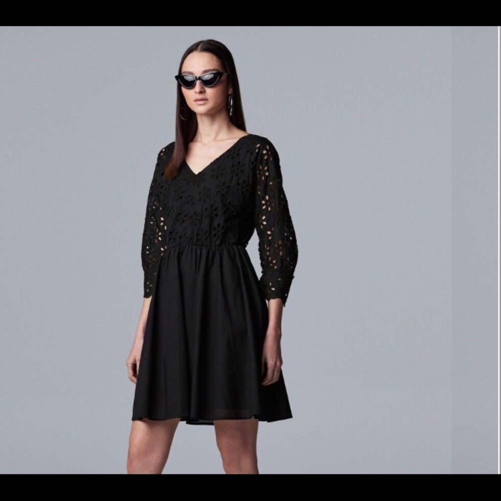 NWT Simply Vera Wang Eyelet Dress